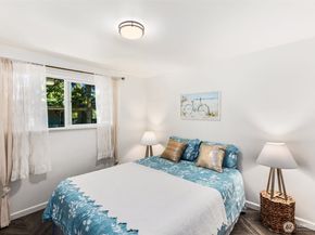 422 S 168th Street, Burien WA 98148