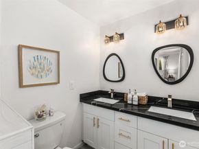 422 S 168th Street, Burien WA 98148