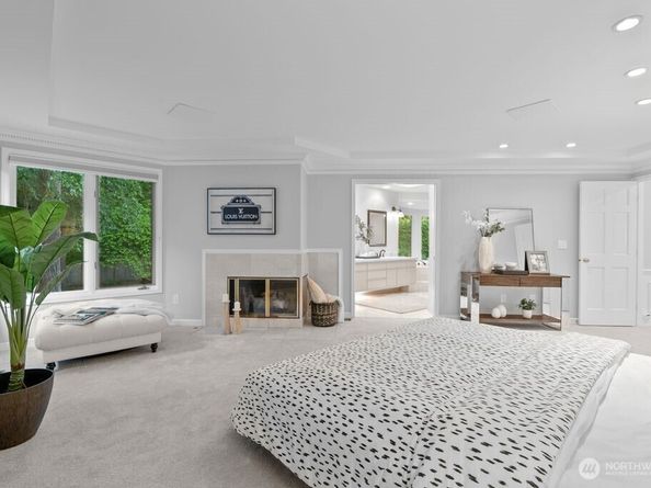15814 NE 135th Street, Redmond WA 98052