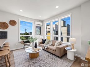 2817 Franklin Avenue E A, Seattle WA 98102