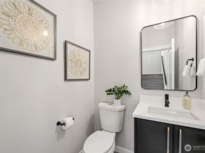 2817 Franklin Avenue E A, Seattle WA 98102