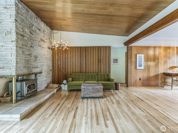 11521 Corliss Avenue N, Seattle WA 98133