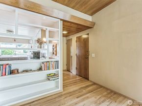 11521 Corliss Avenue N, Seattle WA 98133