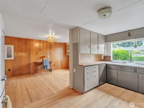 11521 Corliss Avenue N, Seattle WA 98133