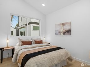 805 S Sullivan Street B, Seattle WA 98108