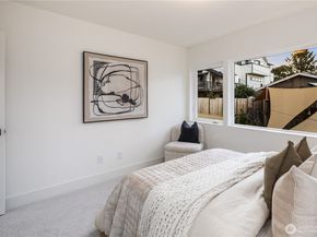 2616 E Roy Street, Seattle WA 98112