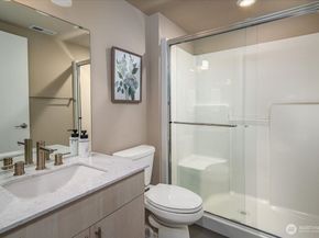 11821 82nd Place S, Seattle WA 98178