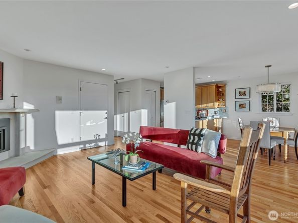 1706 Bradner Place S 3, Seattle WA 98144
