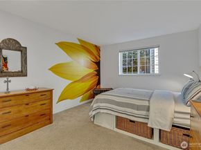 1706 Bradner Place S 3, Seattle WA 98144