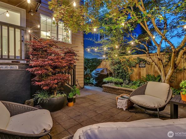 1706 Bradner Place S 3, Seattle WA 98144