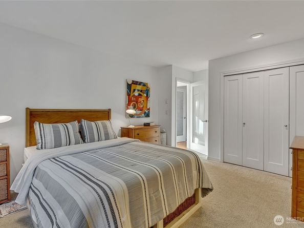 1706 Bradner Place S 3, Seattle WA 98144