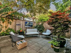 1706 Bradner Place S 3, Seattle WA 98144