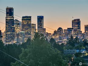 1706 Bradner Place S 3, Seattle WA 98144