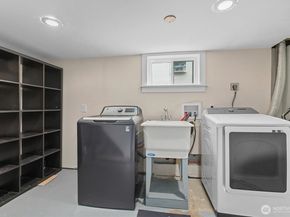 1211 N 3rd Street, Renton WA 98057