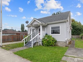 1211 N 3rd Street, Renton WA 98057