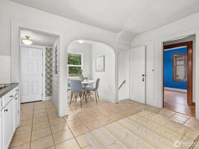 1211 N 3rd Street, Renton WA 98057