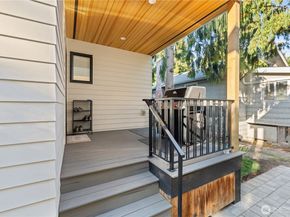 509 N 78th Street, Seattle WA 98103