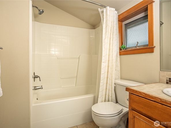 3314 Wetmore Avenue S Unit B, Seattle WA 98144