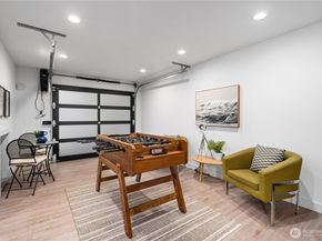 9731 13th Avenue NW, Seattle WA 98117