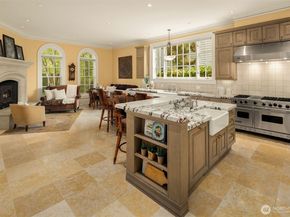 623 W Highland Drive, Seattle WA 98119