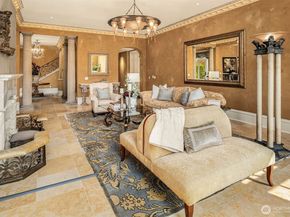 623 W Highland Drive, Seattle WA 98119