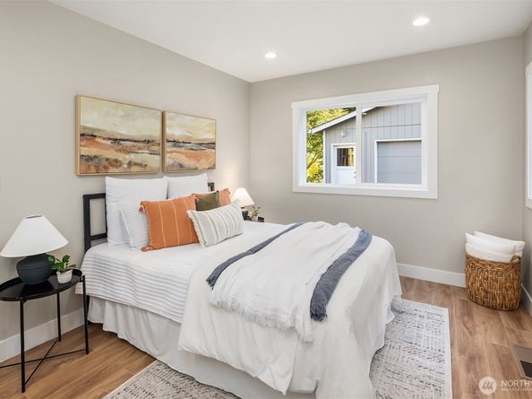 3521 NE 92nd Street, Seattle WA 98115