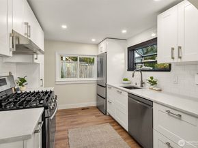 3521 NE 92nd Street, Seattle WA 98115