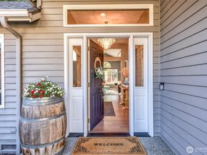 14033 282nd Lane NE, Duvall WA 98019