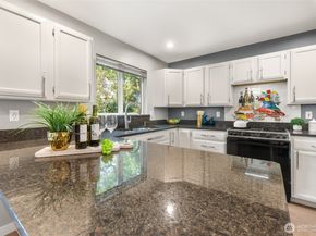 14033 282nd Lane NE, Duvall WA 98019
