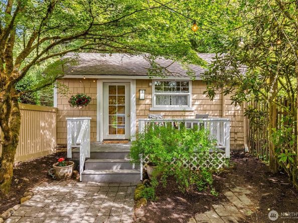 14010 SW Bates Rd., Vashon WA 98070