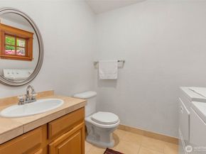 14010 SW Bates Rd., Vashon WA 98070