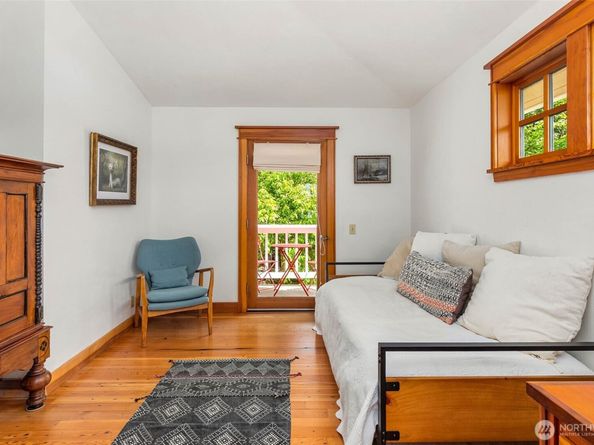 14010 SW Bates Rd., Vashon WA 98070