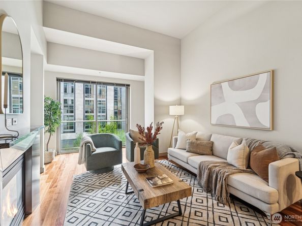 900 Lenora Street W203, Seattle WA 98121