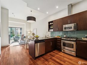 900 Lenora Street W203, Seattle WA 98121