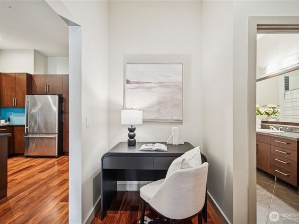 900 Lenora Street W203, Seattle WA 98121