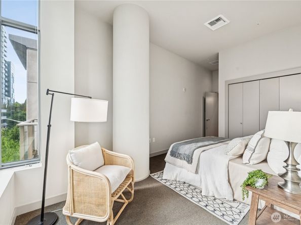 900 Lenora Street W203, Seattle WA 98121