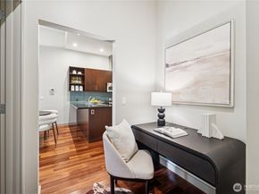 900 Lenora Street W203, Seattle WA 98121