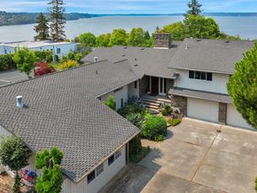 1111 S 274th Place, Des Moines WA 98198