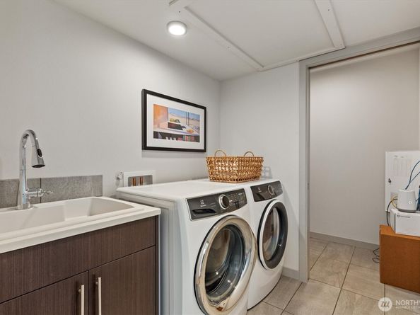 12004 40th Avenue NE, Seattle WA 98125