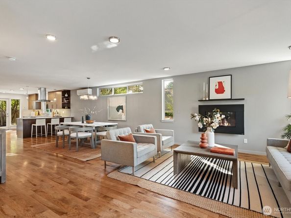 12004 40th Avenue NE, Seattle WA 98125