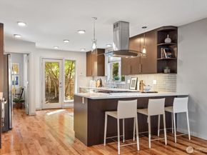 12004 40th Avenue NE, Seattle WA 98125