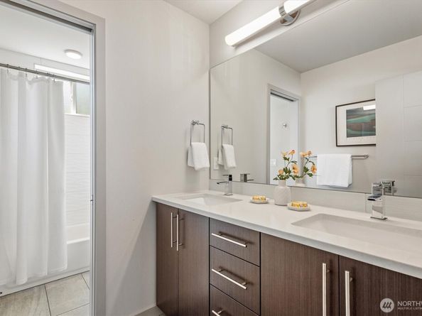 12004 40th Avenue NE, Seattle WA 98125