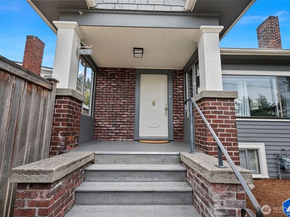 5020 7th ave ne, Seattle WA 98105