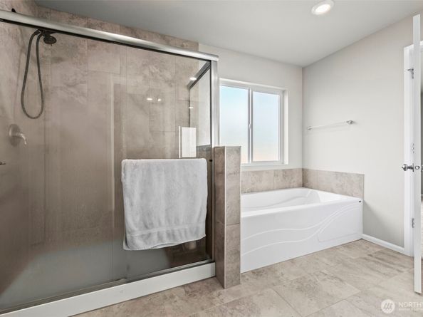 957 Timberline Avenue, Bremerton WA 98312