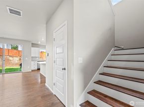 957 Timberline Avenue, Bremerton WA 98312