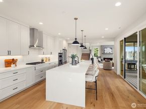 22303 Old Poplar Way SW, Brier WA 98036