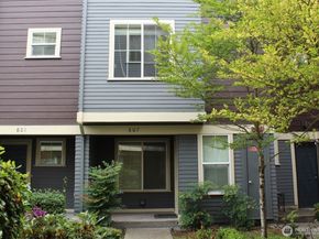 807 5th Place NE, Issaquah WA 98029