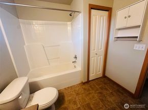 807 5th Place NE, Issaquah WA 98029