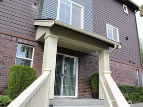 807 5th Place NE, Issaquah WA 98029