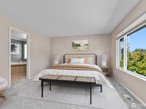 20111 29th Avenue SE, Bothell WA 98012